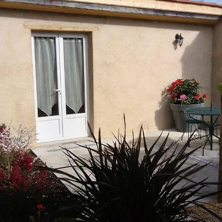 Villa L'Orchidee Talais Exterior foto