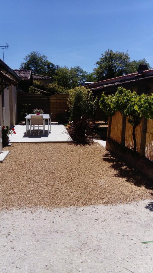 Villa L'Orchidee Talais Exterior foto
