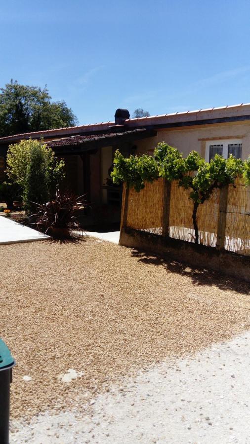 Villa L'Orchidee Talais Exterior foto